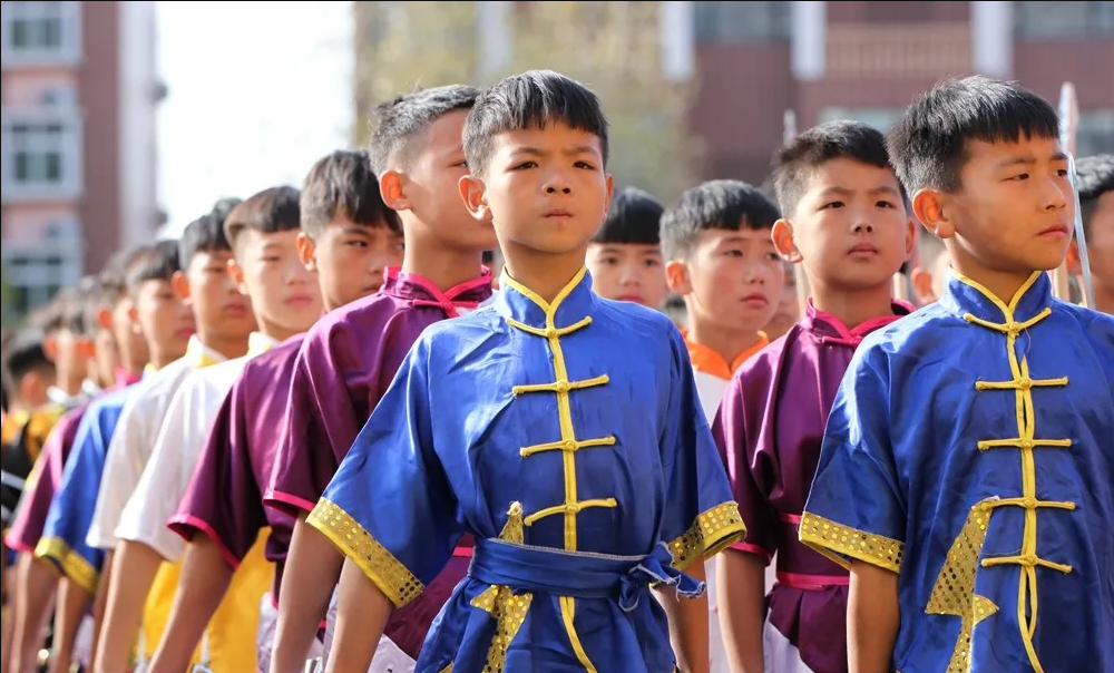 少兒學(xué)習(xí)武術(shù)對身體素質(zhì)有哪些幫助？