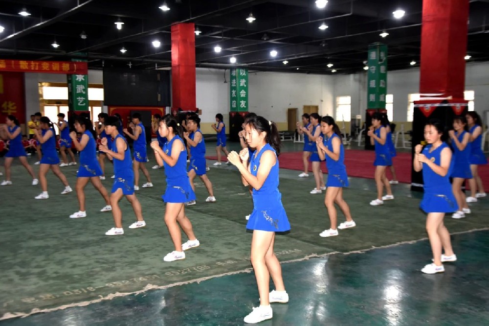 河南少林小龍文武學(xué)校招生收費多少