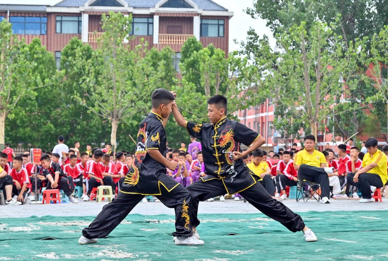 嵩山少林寺招生條件一年學(xué)費多少錢