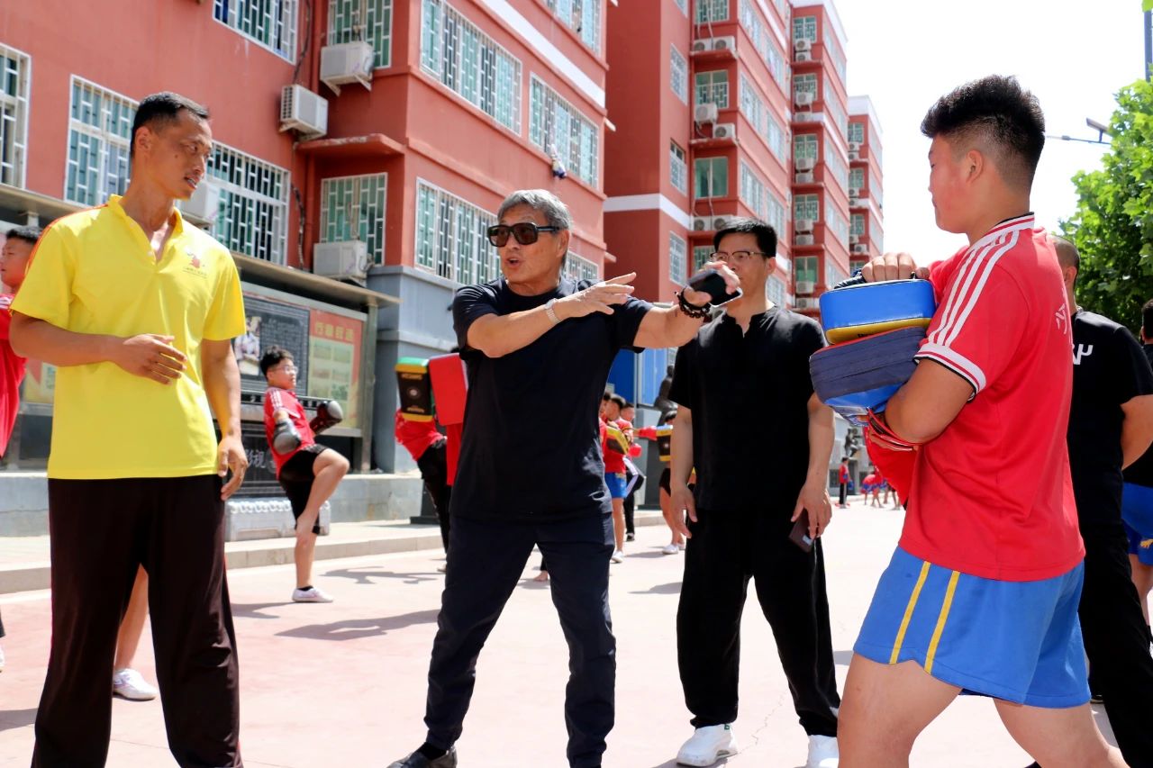 河南少林小龍武校
