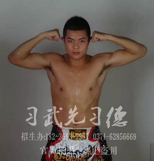 韓兵權(quán) 少林小龍武院精英健將