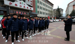 傳承武術(shù)文化，展示武術(shù)魅力丨小龍武校助力“武術(shù)進(jìn)校園”
